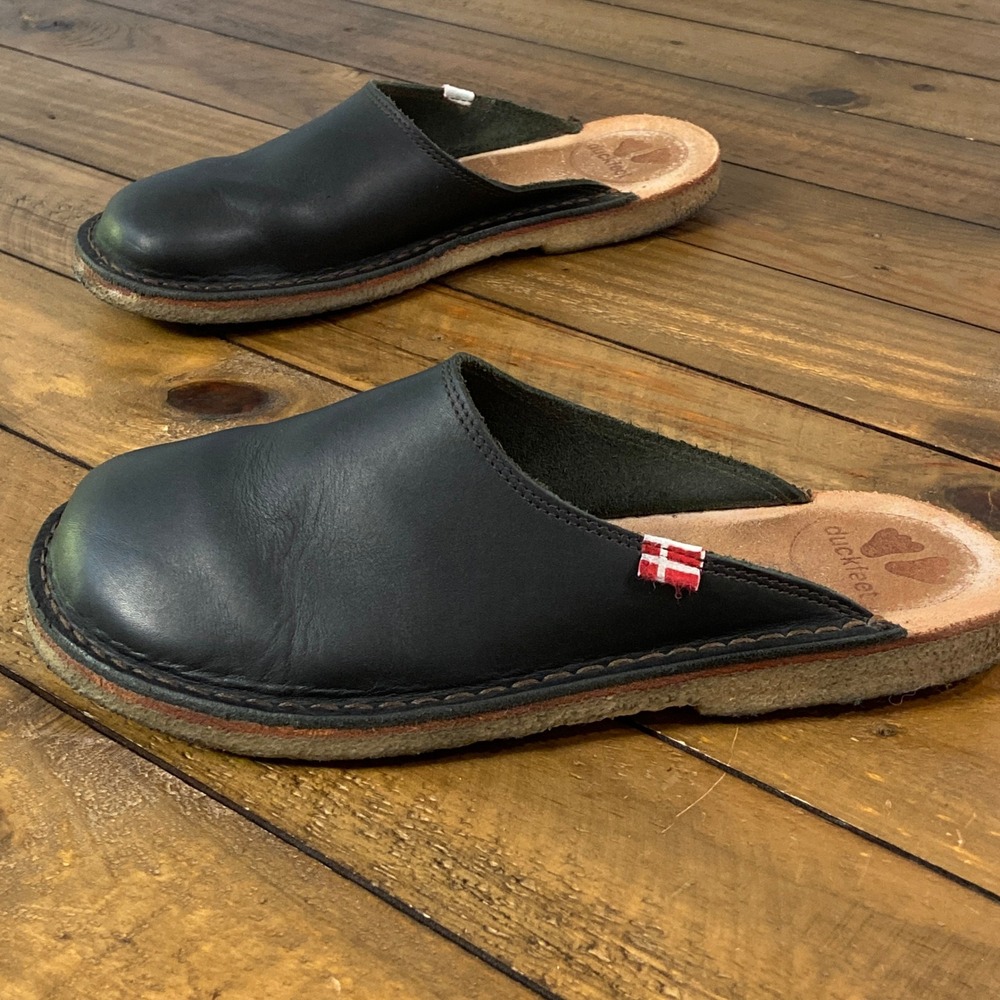 Duckfeet Blavand Black Leather Slip On Clogs Mules Crepe Sole EU 41 US M8 W10 - Picture 5 of 7